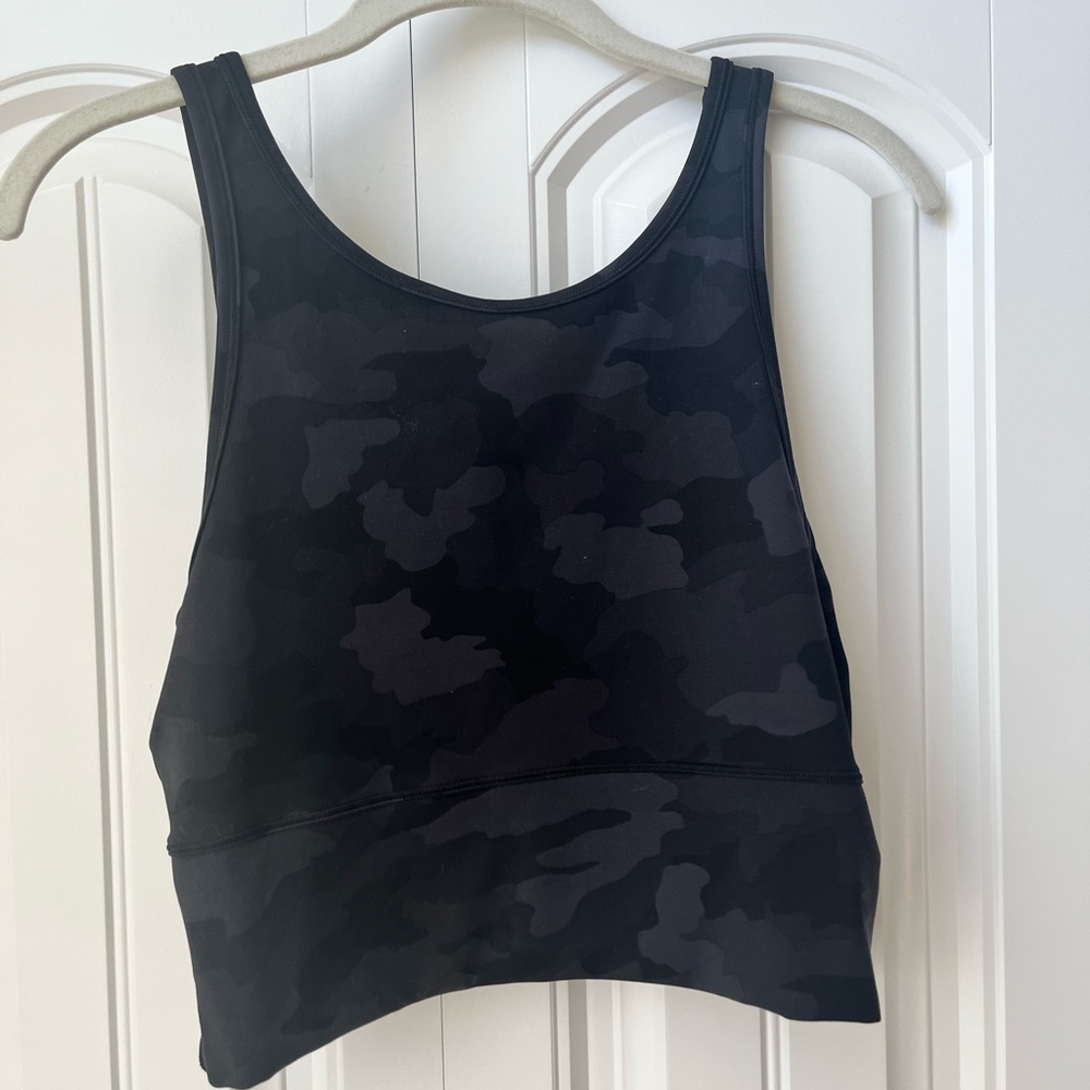 Lululemon cropped camo bra